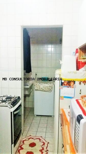 Apartamento à venda com 2 quartos, 50m² - Foto 11