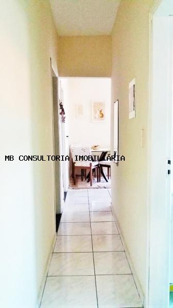 Casa à venda com 3 quartos, 180m² - Foto 9