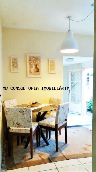 Casa à venda com 3 quartos, 180m² - Foto 12