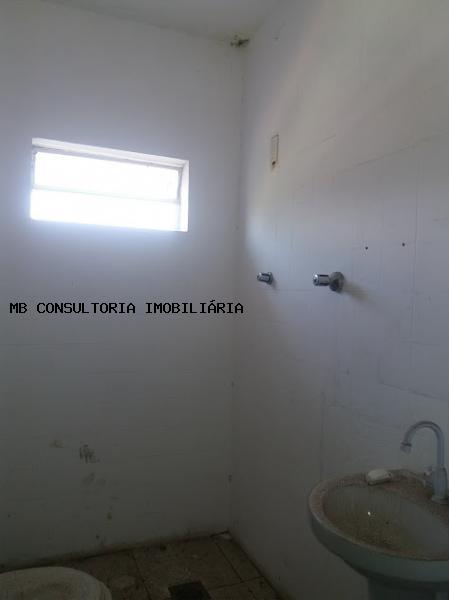 Sobrado à venda com 8 quartos, 250m² - Foto 5