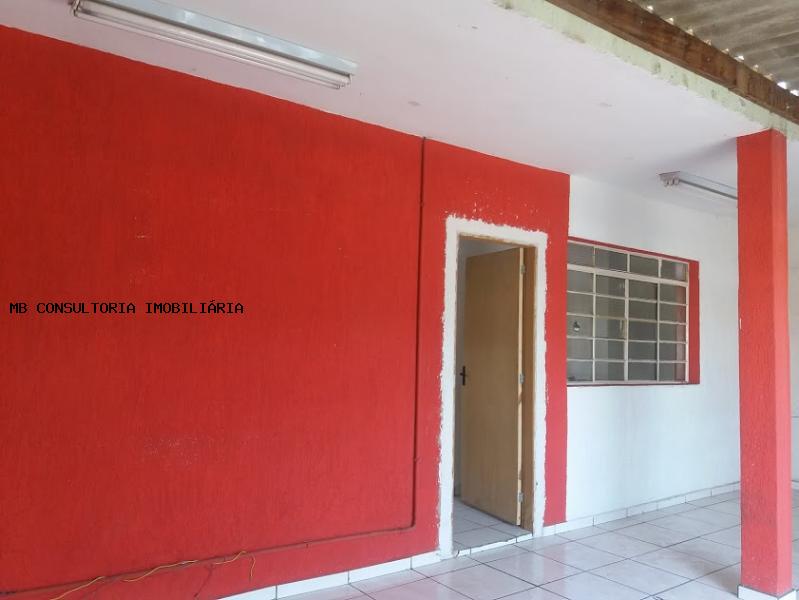 Sobrado à venda com 8 quartos, 250m² - Foto 17