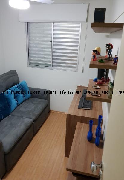 Apartamento à venda com 2 quartos, 48m² - Foto 18