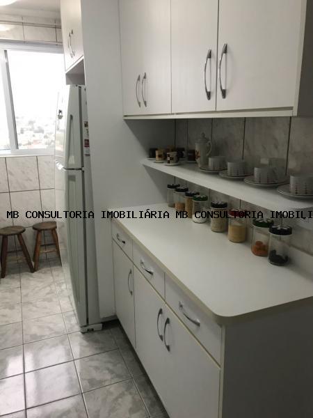 Apartamento à venda com 2 quartos - Foto 13