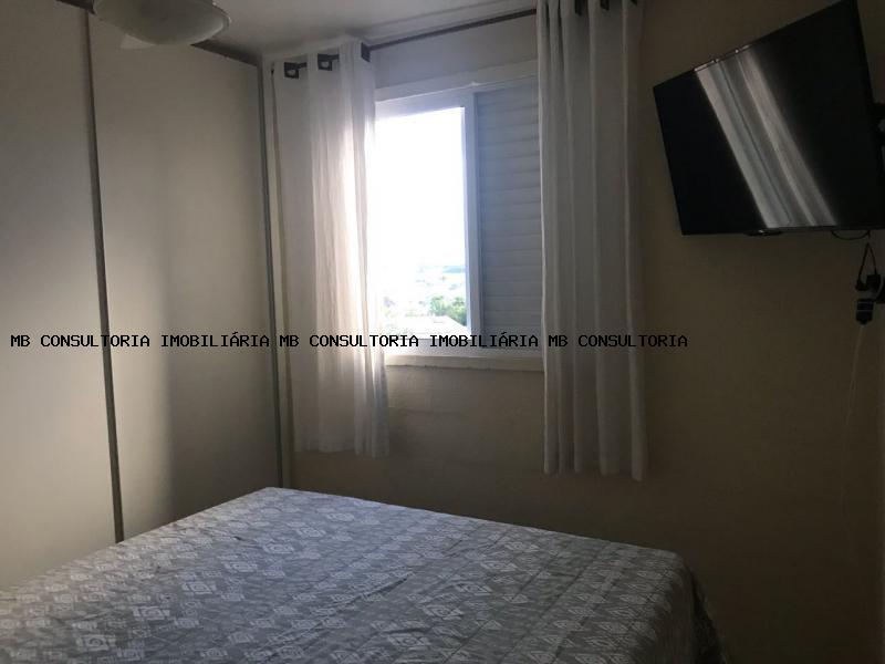 Apartamento à venda com 2 quartos - Foto 18