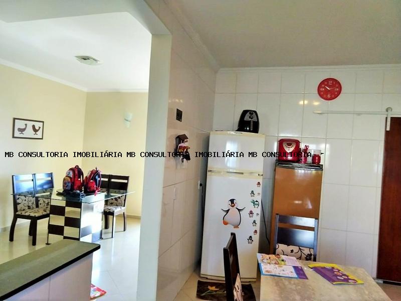 Sobrado à venda com 3 quartos, 150m² - Foto 5