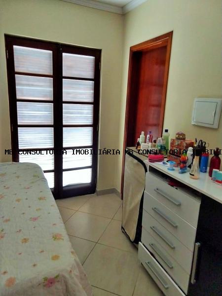 Sobrado à venda com 3 quartos, 150m² - Foto 18