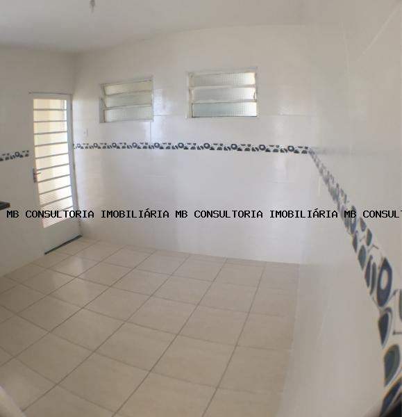 Casa à venda com 3 quartos, 126m² - Foto 9