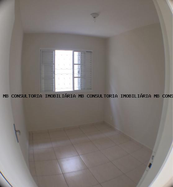 Casa à venda com 3 quartos, 126m² - Foto 11