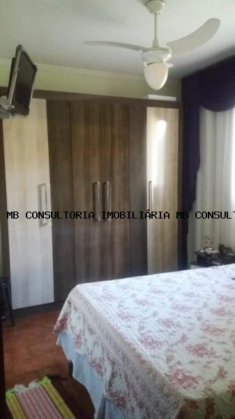 Casa à venda com 2 quartos, 160m² - Foto 13