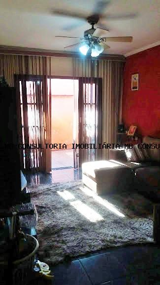 Casa à venda com 3 quartos, 180m² - Foto 15