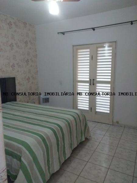 Sobrado à venda com 2 quartos, 150m² - Foto 11