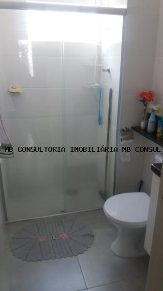 Apartamento à venda com 2 quartos, 76m² - Foto 11