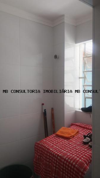 Apartamento à venda com 2 quartos, 76m² - Foto 17