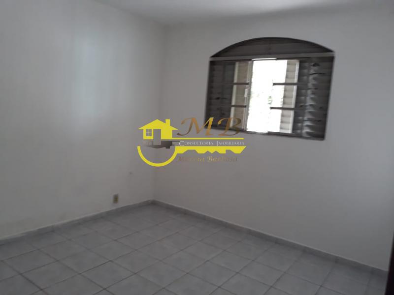 Casa à venda com 3 quartos, 200m² - Foto 7