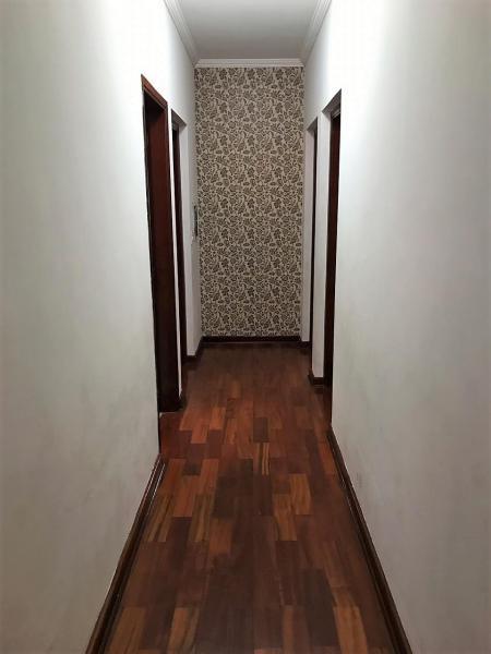 Casa à venda com 3 quartos, 250m² - Foto 18