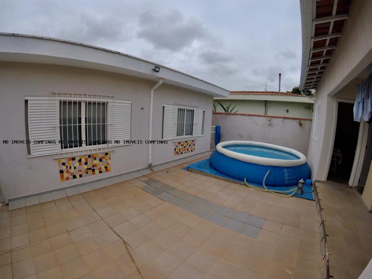 Casa à venda com 3 quartos, 400m² - Foto 2