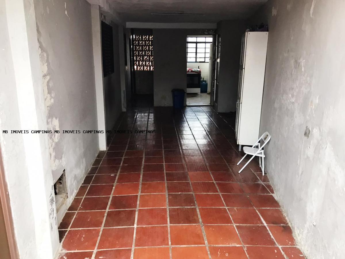 Casa à venda com 3 quartos, 213m² - Foto 15