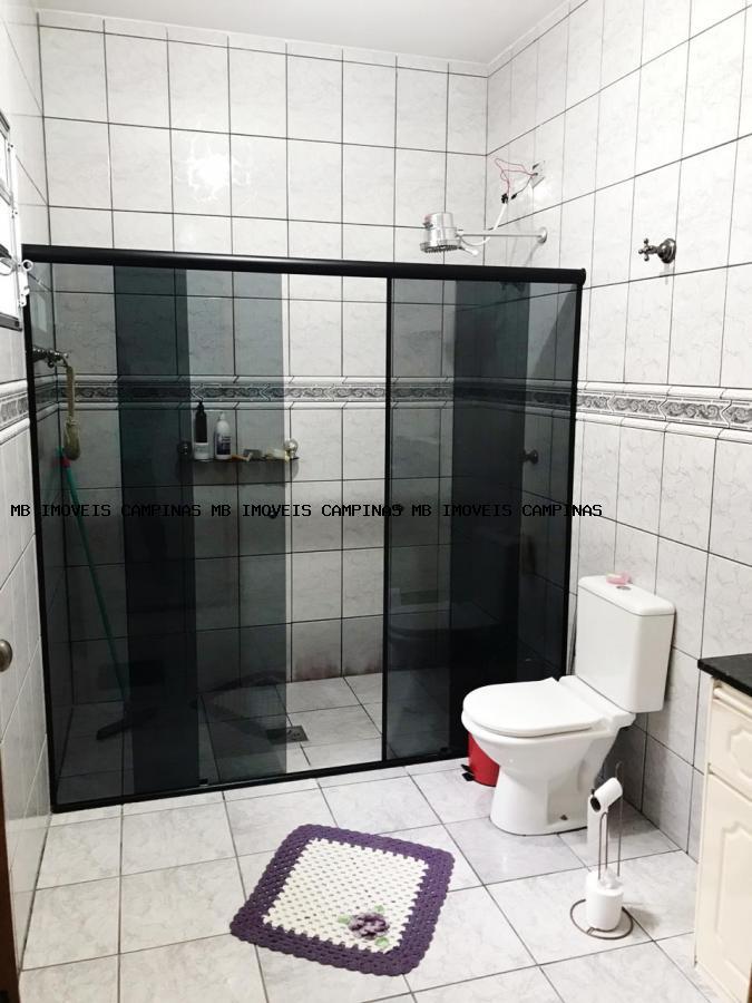 Casa à venda com 3 quartos, 300m² - Foto 9