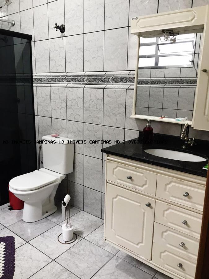 Casa à venda com 3 quartos, 300m² - Foto 10