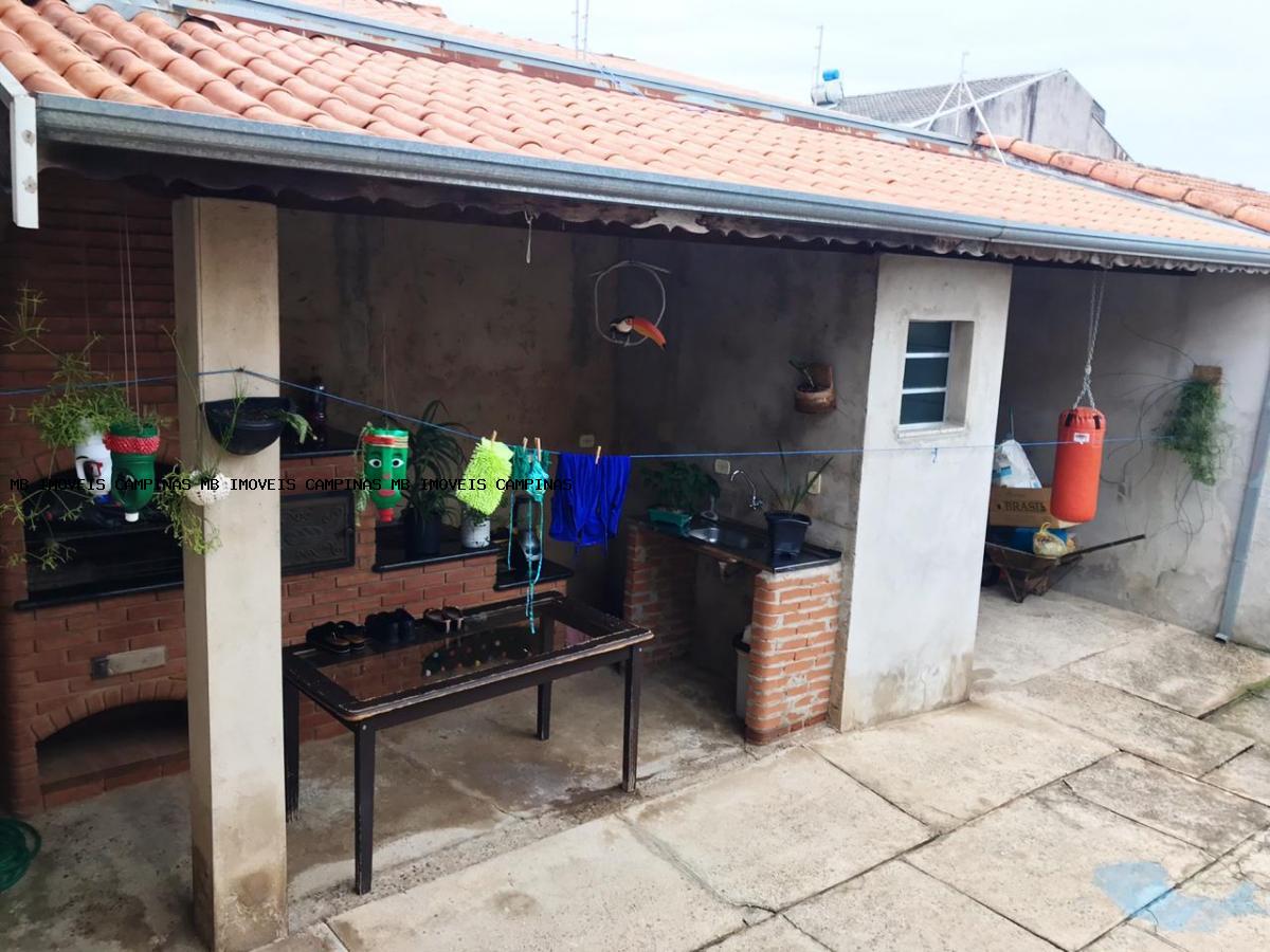 Casa à venda com 3 quartos, 300m² - Foto 18