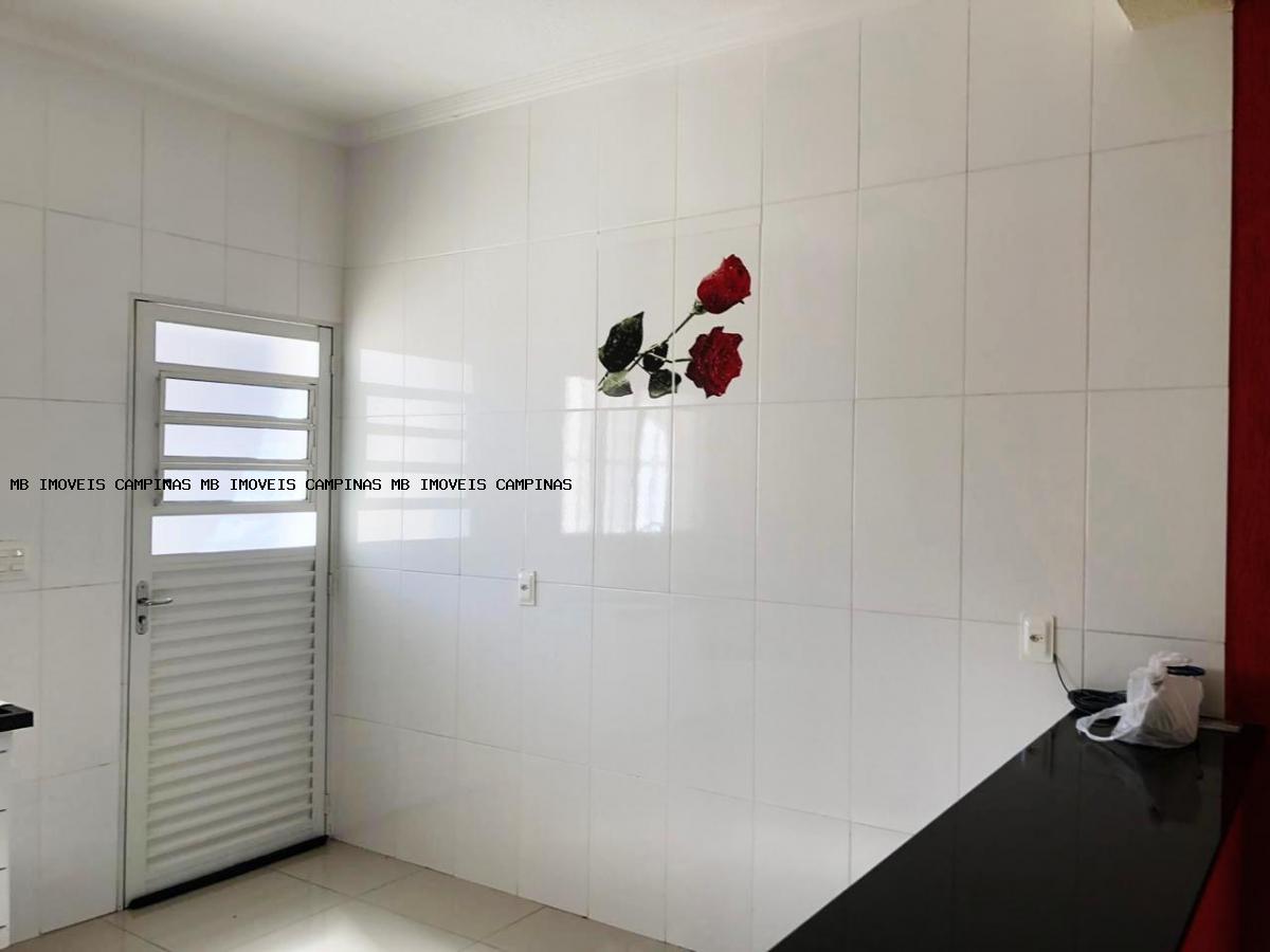 Casa à venda com 1 quarto, 216m² - Foto 11