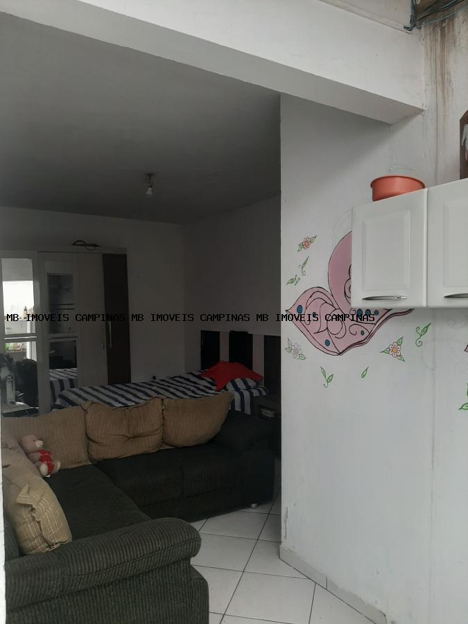 Casa à venda com 3 quartos, 176m² - Foto 4