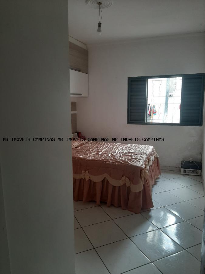 Casa à venda com 3 quartos, 176m² - Foto 8