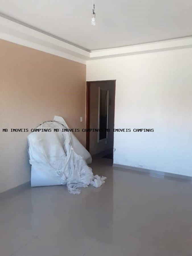 Sobrado à venda com 2 quartos, 180m² - Foto 24