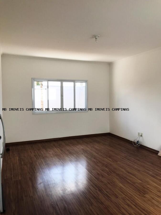 Casa à venda com 3 quartos, 200m² - Foto 6