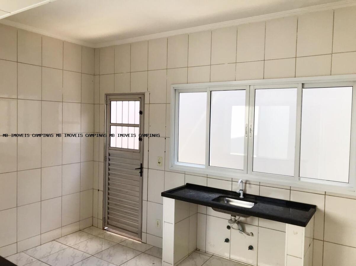 Casa à venda com 3 quartos, 200m² - Foto 9