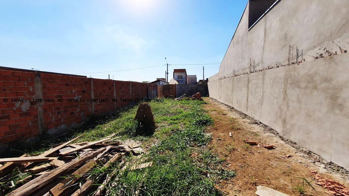 Terreno à venda, 200m² - Foto 1