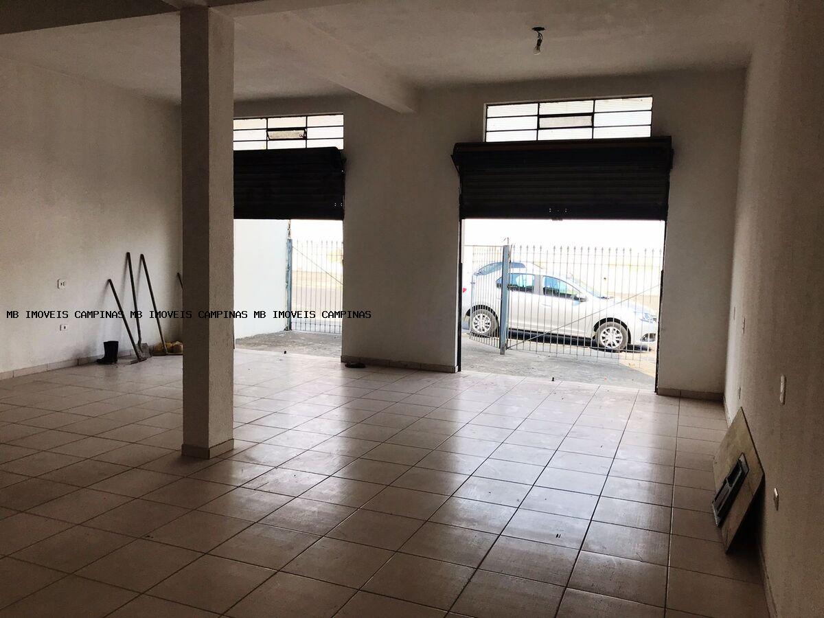 Casa à venda com 2 quartos, 370m² - Foto 8