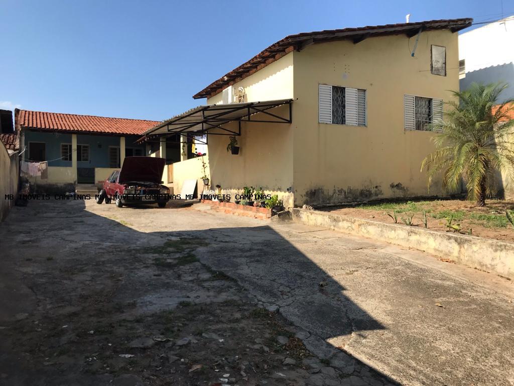 Casa à venda com 3 quartos, 340m² - Foto 1