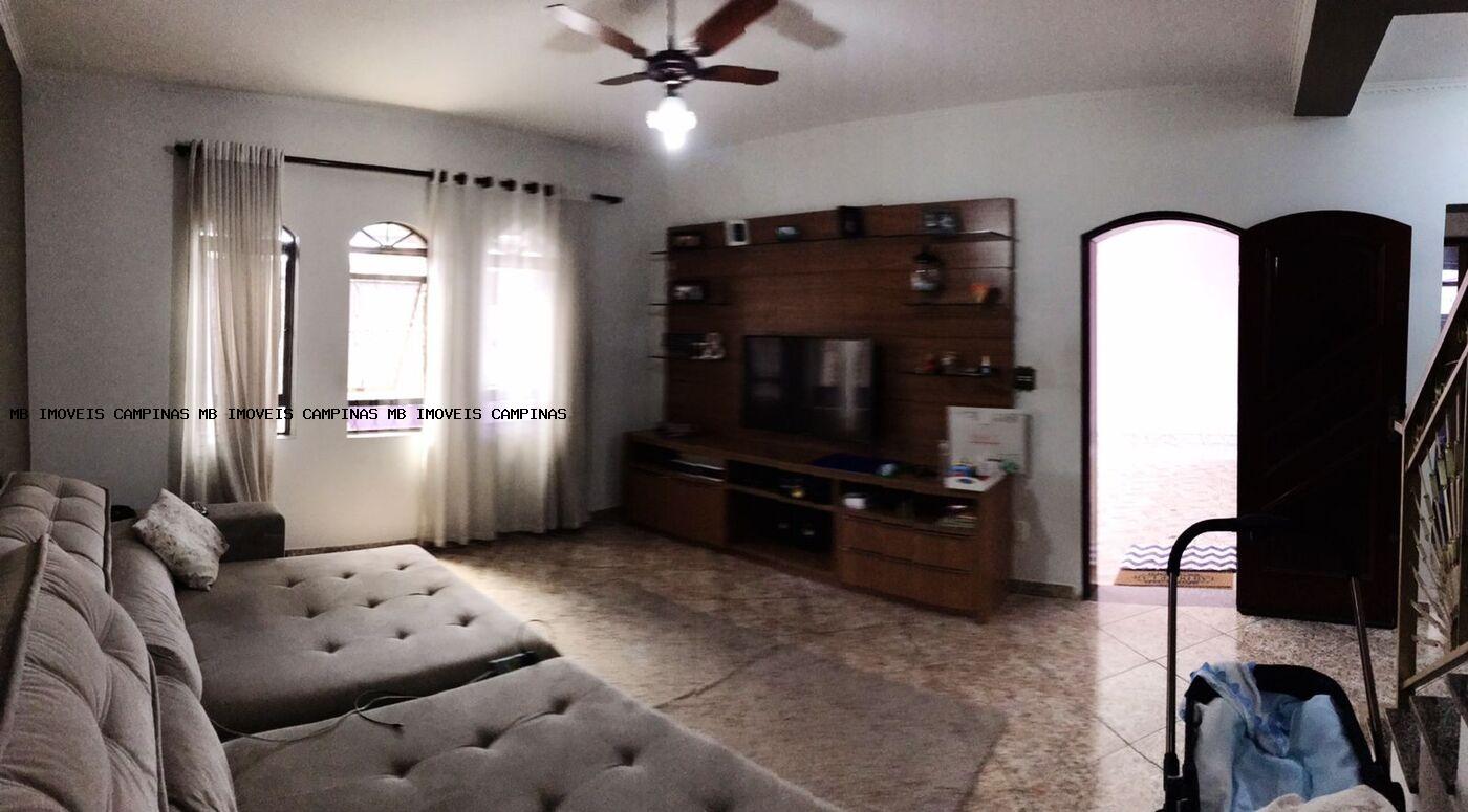 Sobrado à venda com 5 quartos, 250m² - Foto 3