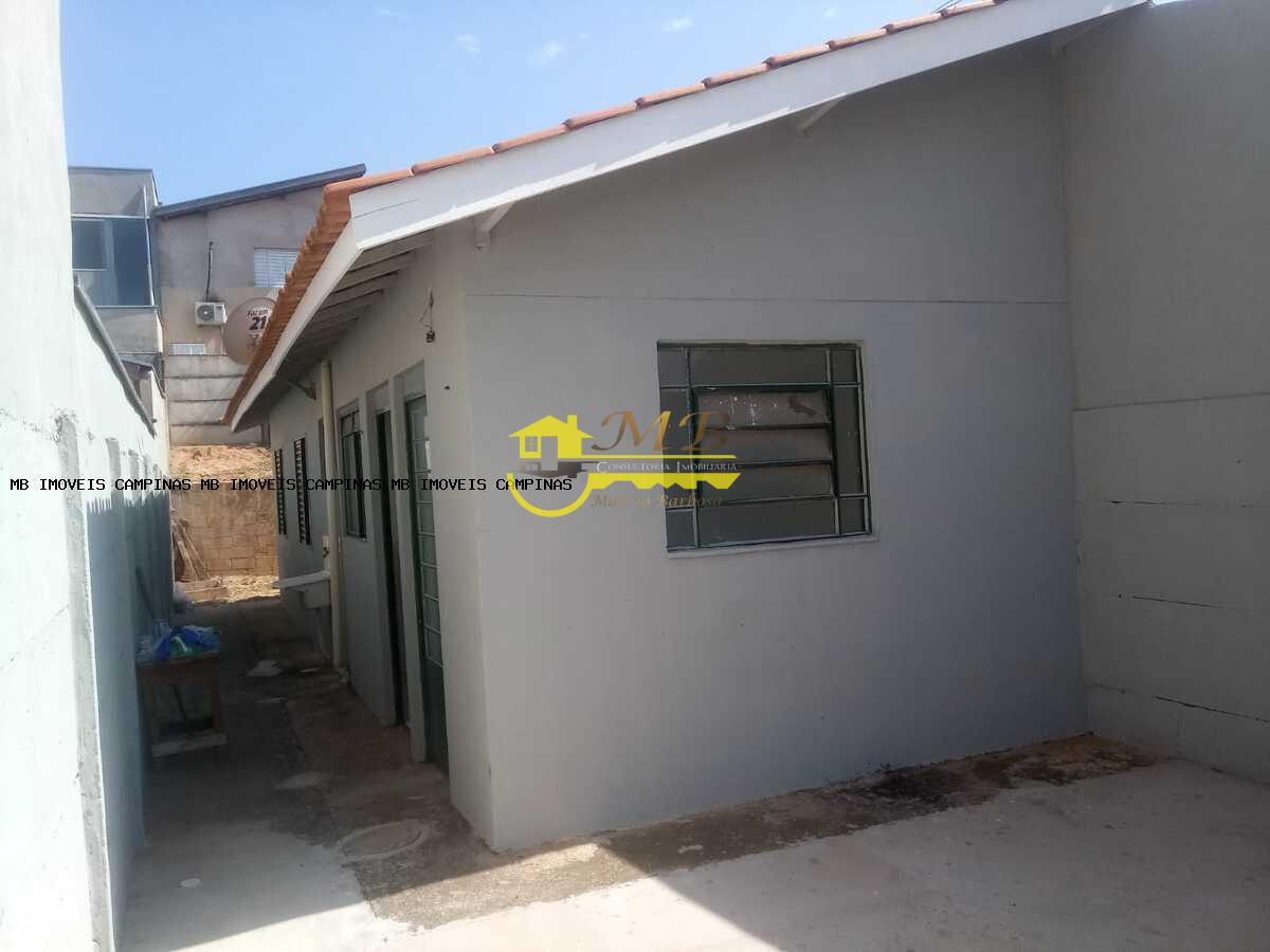 Casa à venda com 2 quartos, 125m² - Foto 1