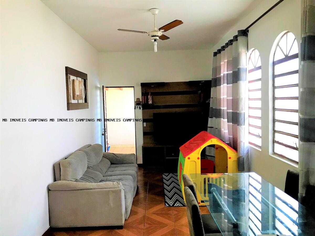 Casa à venda com 3 quartos, 260m² - Foto 16