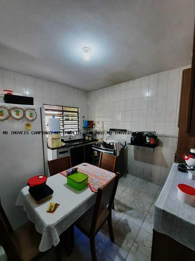 Casa à venda com 3 quartos, 250m² - Foto 12