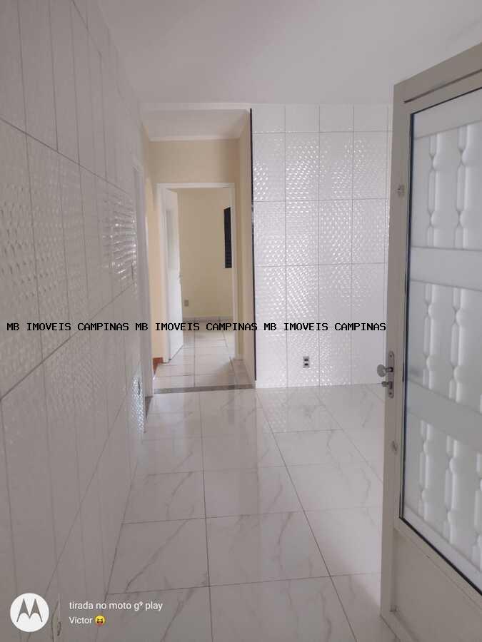 Sobrado à venda com 3 quartos, 250m² - Foto 2