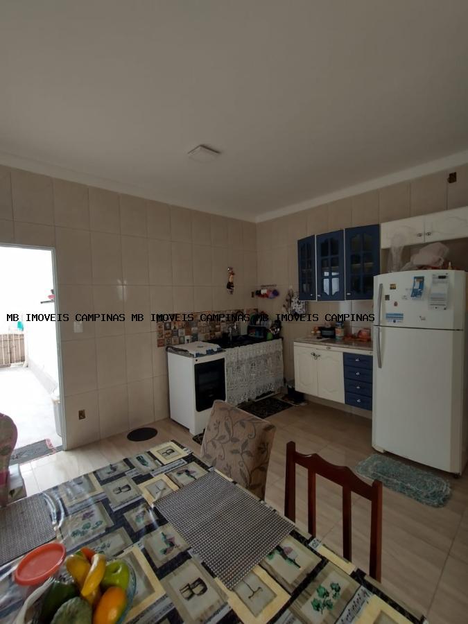 Casa à venda com 3 quartos, 200m² - Foto 9