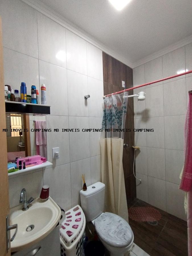 Casa à venda com 3 quartos, 200m² - Foto 18