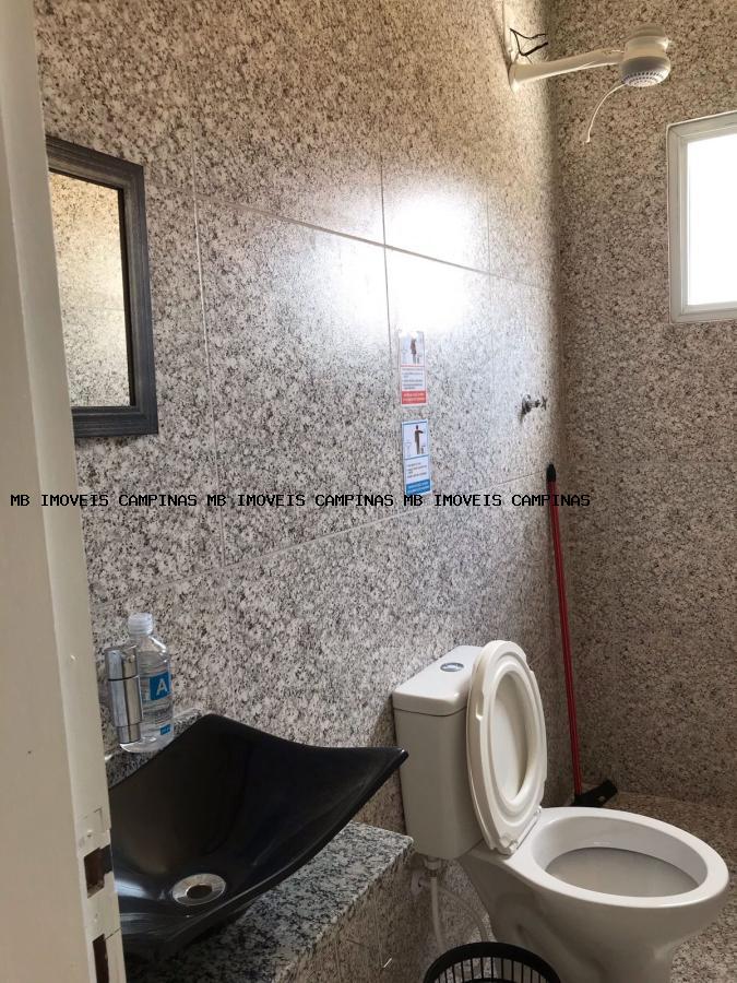 Chácara à venda com 2 quartos, 200m² - Foto 17