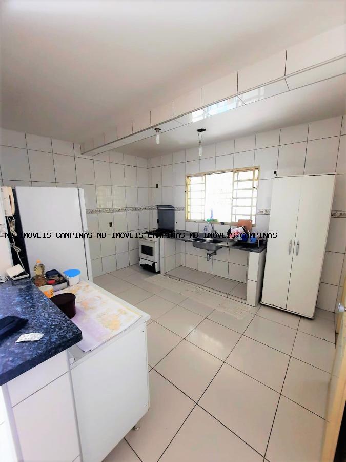 Casa à venda com 3 quartos, 348m² - Foto 13