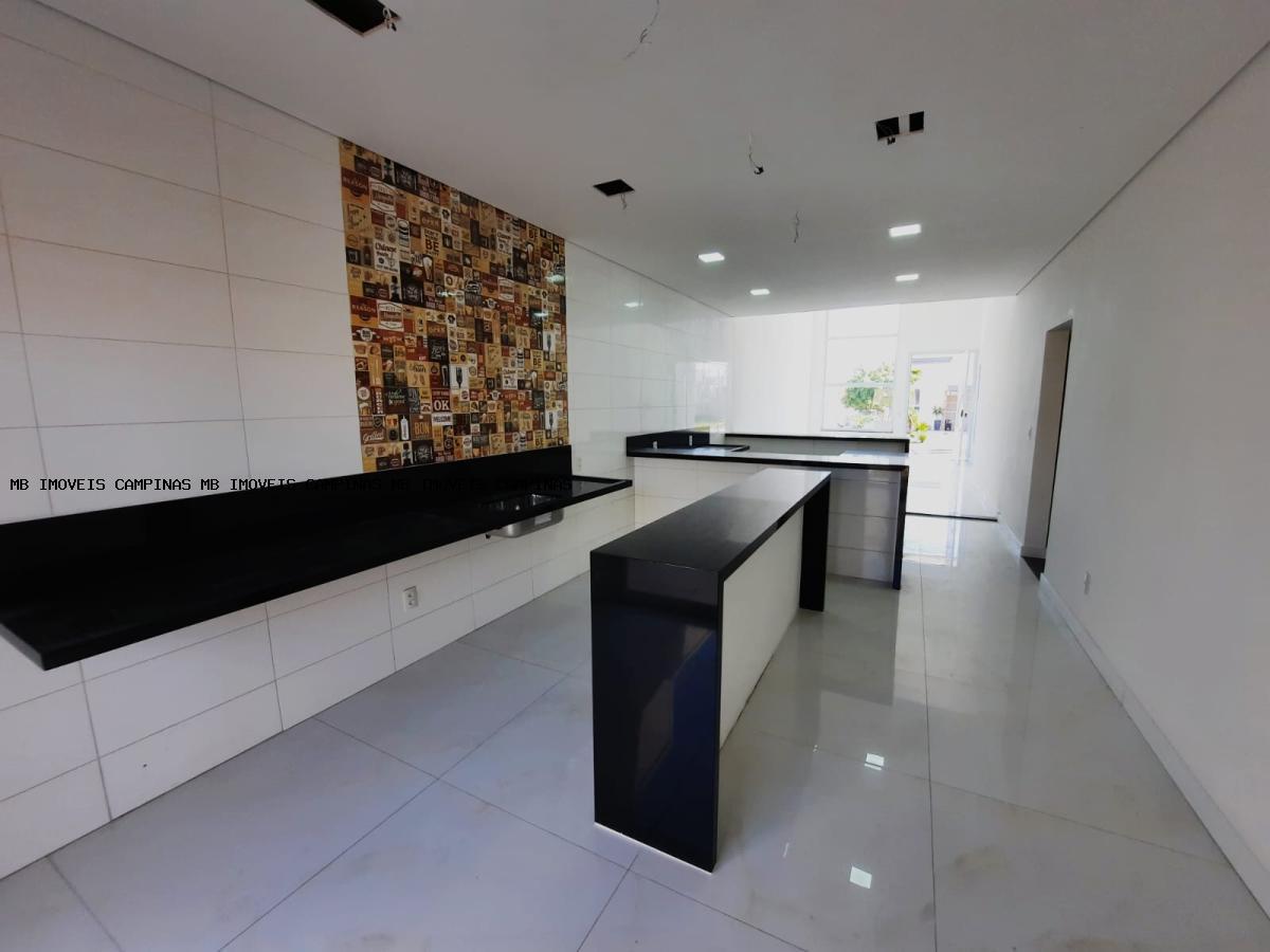 Casa de Condomínio à venda com 3 quartos, 250m² - Foto 9