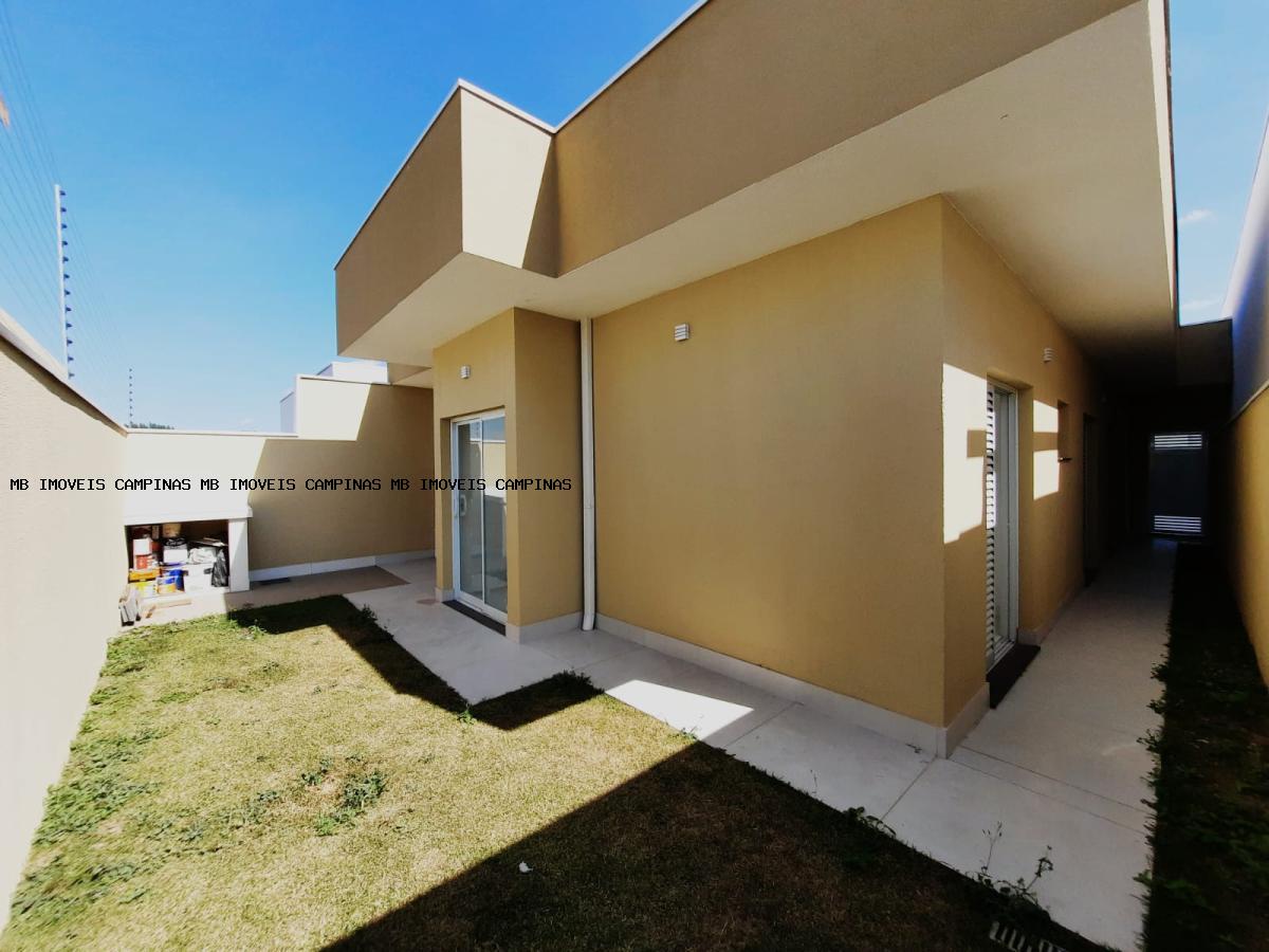 Casa de Condomínio à venda com 3 quartos, 250m² - Foto 17