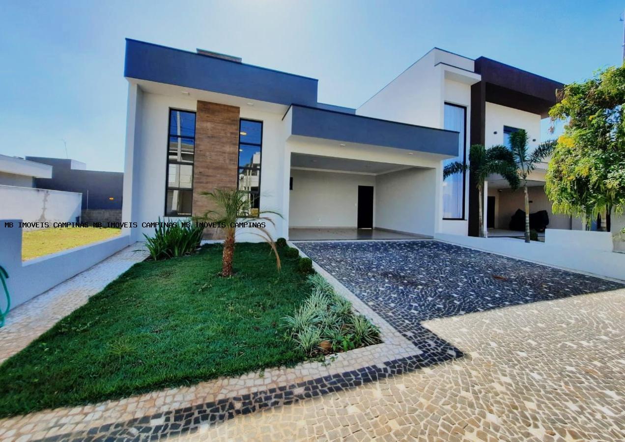 Casa de Condomínio à venda com 3 quartos, 250m² - Foto 3