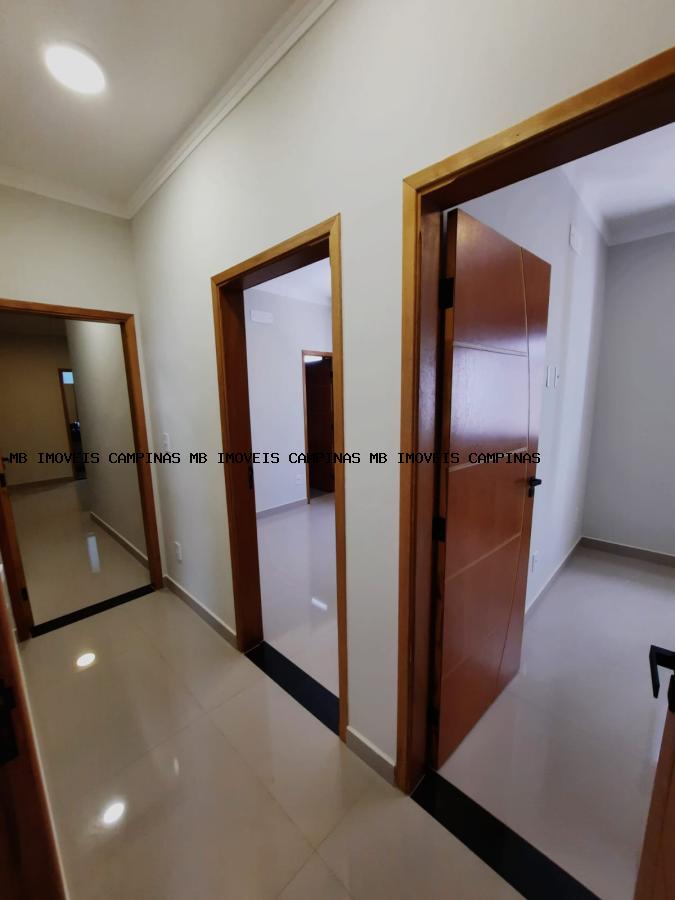 Casa de Condomínio à venda com 3 quartos, 250m² - Foto 15