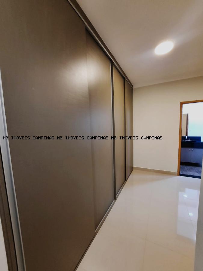 Casa de Condomínio à venda com 3 quartos, 250m² - Foto 19