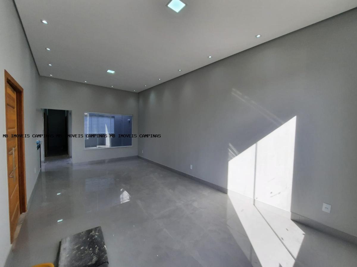 Casa à venda com 3 quartos, 200m² - Foto 8