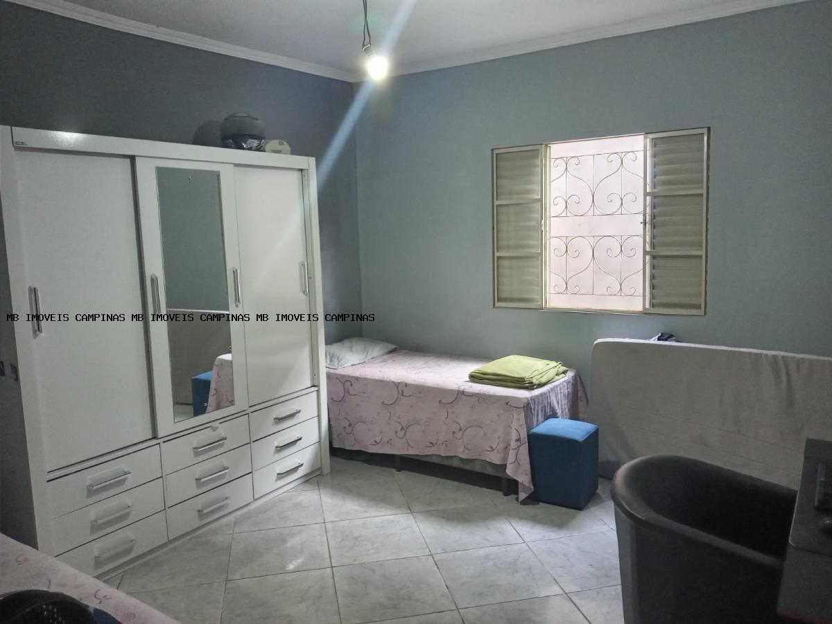 Casa à venda com 3 quartos, 360m² - Foto 8