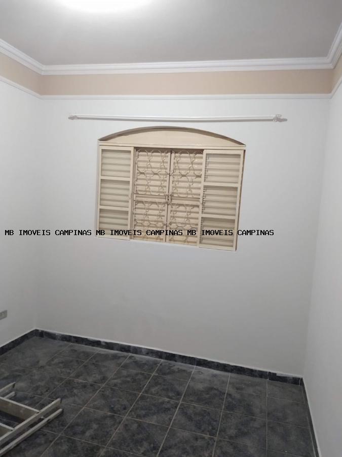 Casa à venda com 4 quartos, 260m² - Foto 11